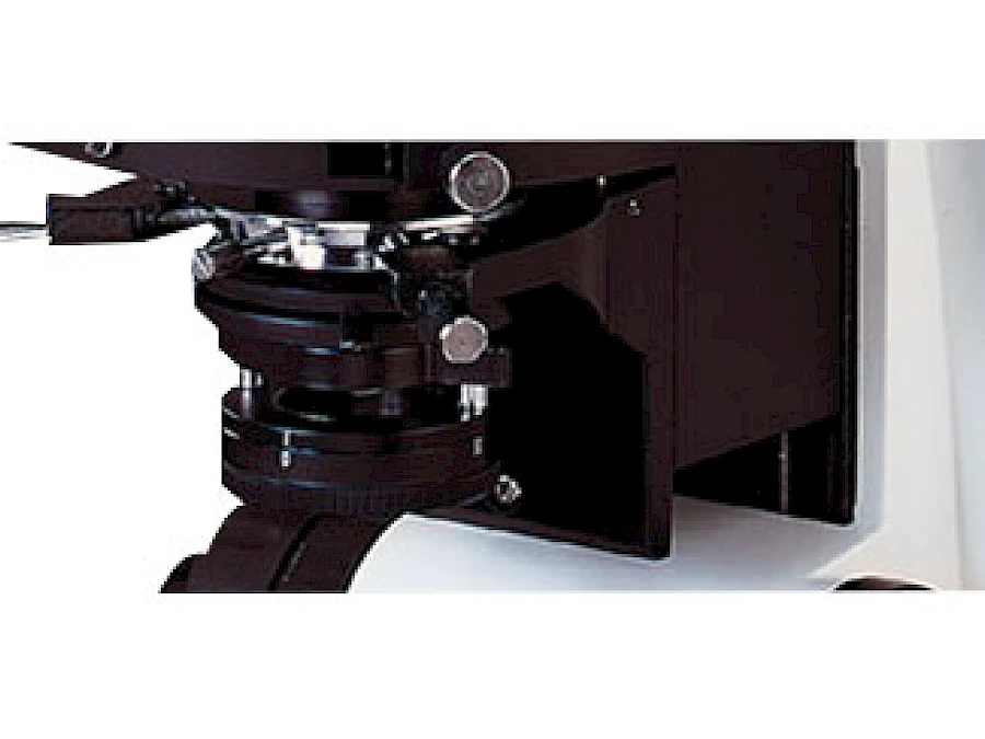 Polarizer of POL1600