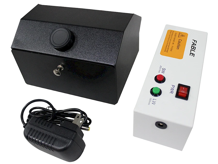 Packing List of FUV-4 Gem UV Light Lamp