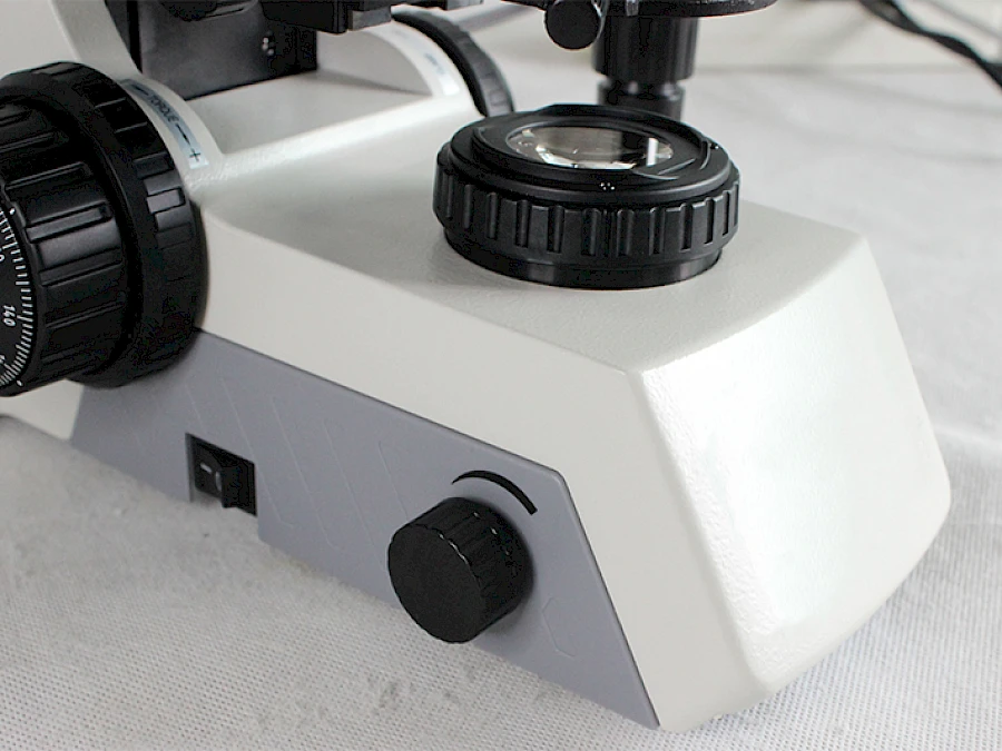 Transmitted Illumination of BL-610T
